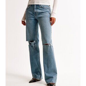 Abercrombie & Fitch Light Blue Distressed Women Jeans